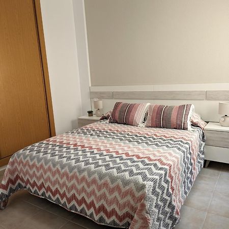 Apartamento Las Palmeras - Con Terraza, Barbacoa, Aire Acondicionado Y A 250M De La Playa! Los Alcázares Exteriér fotografie