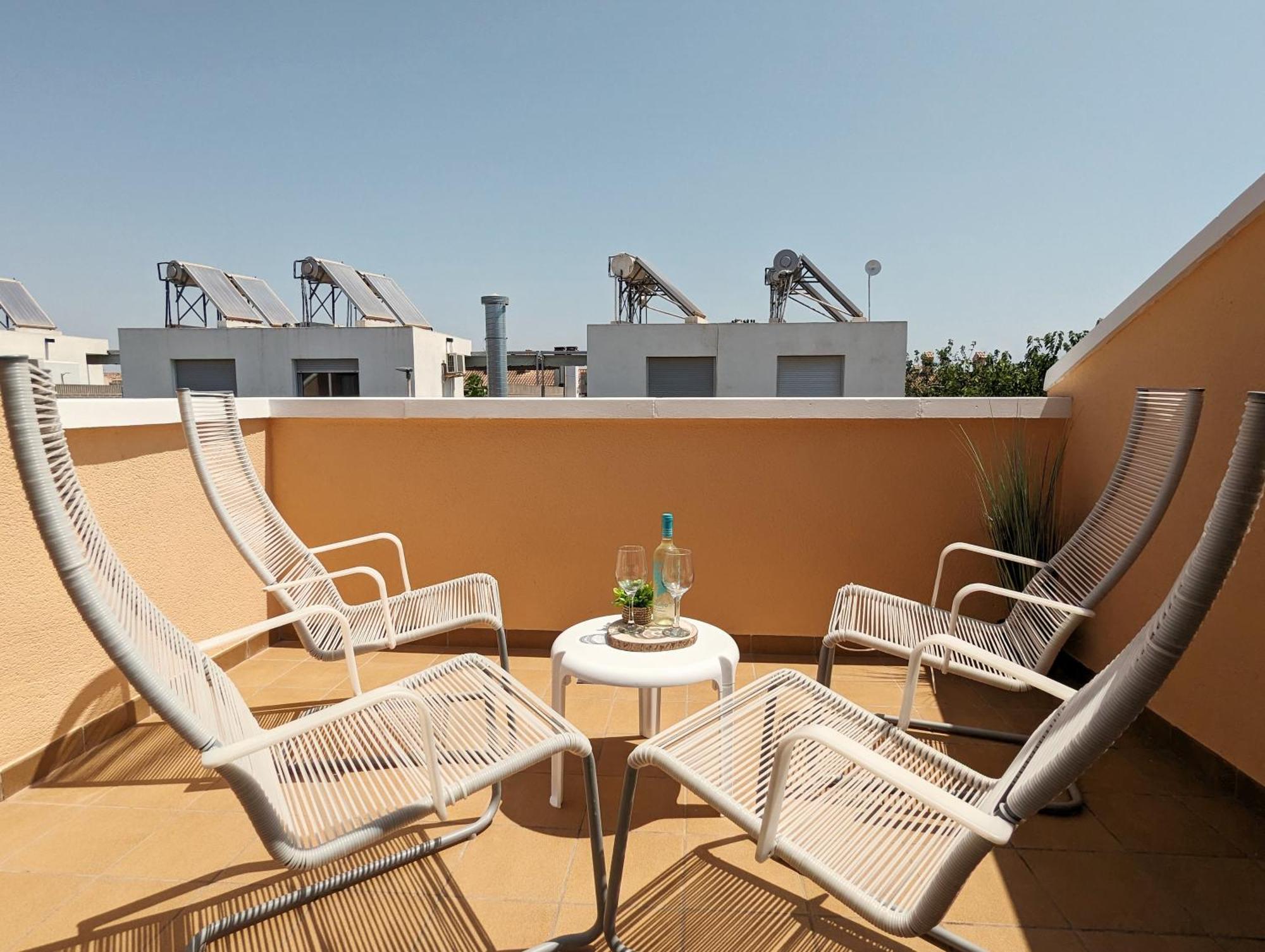 Apartamento Las Palmeras - Con Terraza, Barbacoa, Aire Acondicionado Y A 250M De La Playa! Los Alcázares Exteriér fotografie
